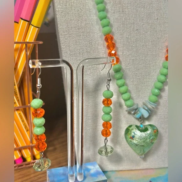 Murano Jade Green & Orange Glass & Shell 🐚 Handmade Artisan Jewelry set. - Picture 5 of 8